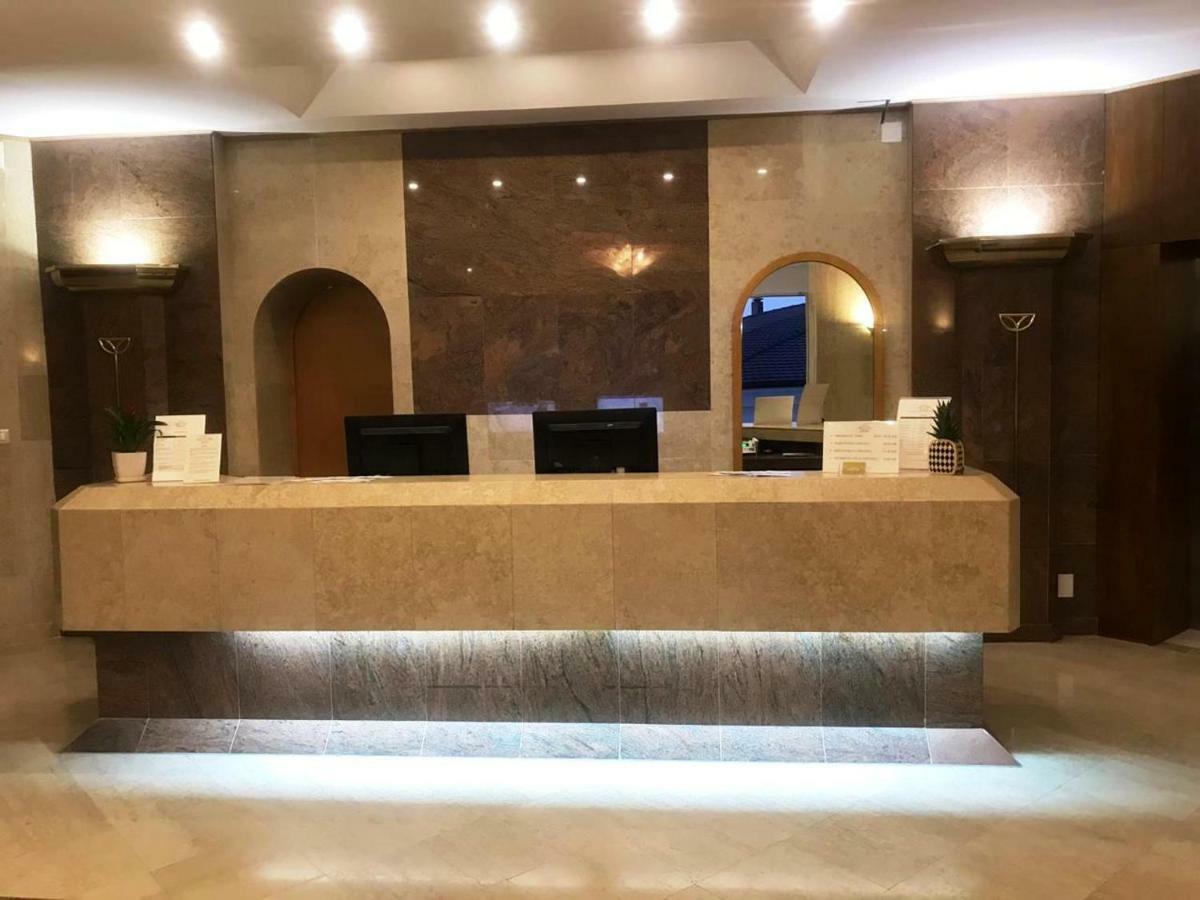 Chateau Linza Resort Тирана Экстерьер фото